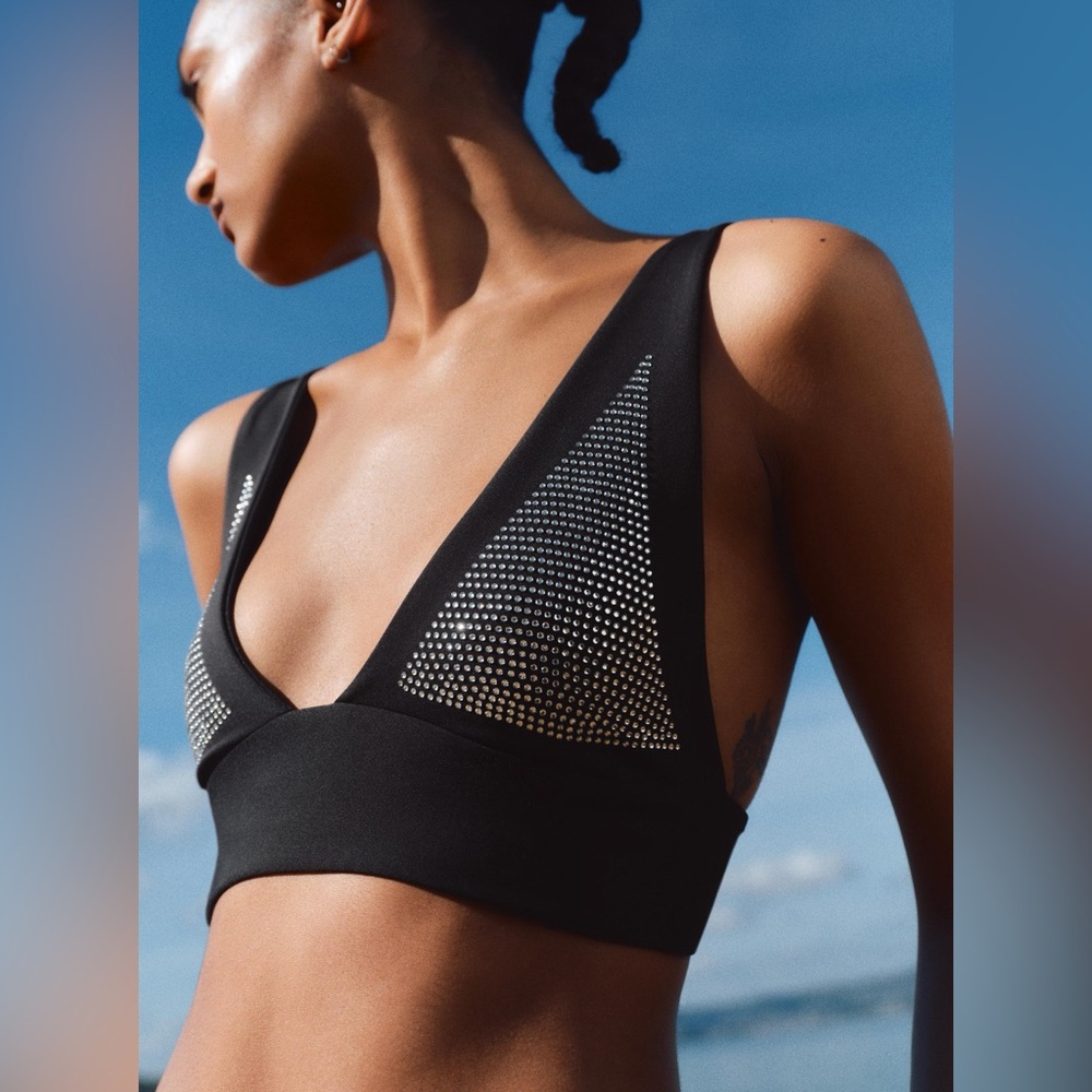 Zara Women's Black and Diamonds Crop-top